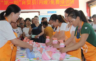 月嫂走俏 專業(yè)家政服務(wù)市場的新引擎